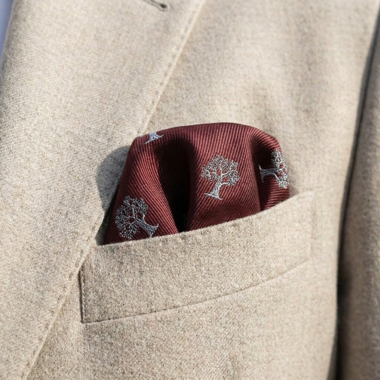 Tree Pocket Square Brown & White