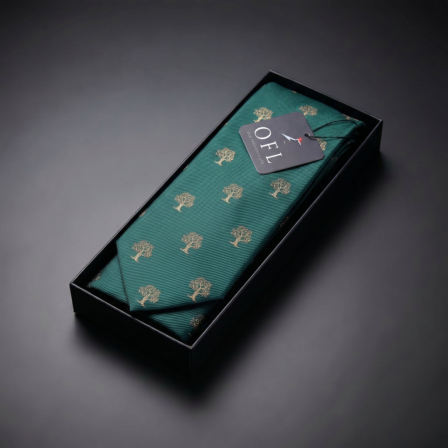 Tree Tie Green & Gold